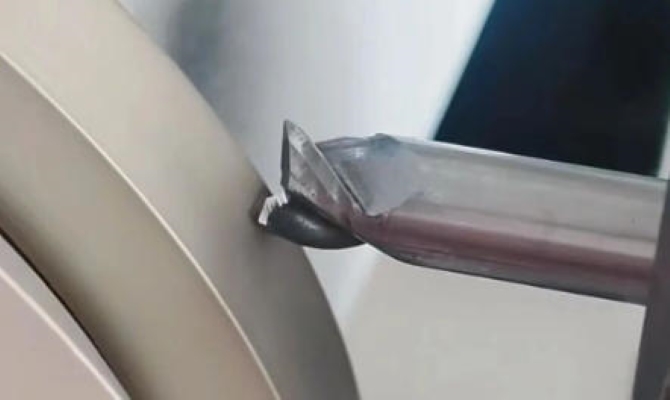 আপনি কি সরাসরি বাক্সের বাইরে মিলিং কাটার ব্যবহার করেছেন? মাত্র আধা ঘন্টার মধ্যে কিভাবে এটি চিপ করা?